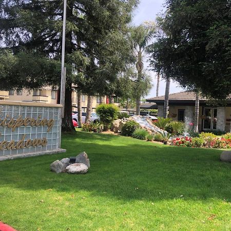 Whispering Meadows Apartments Bakersfield Buitenkant foto