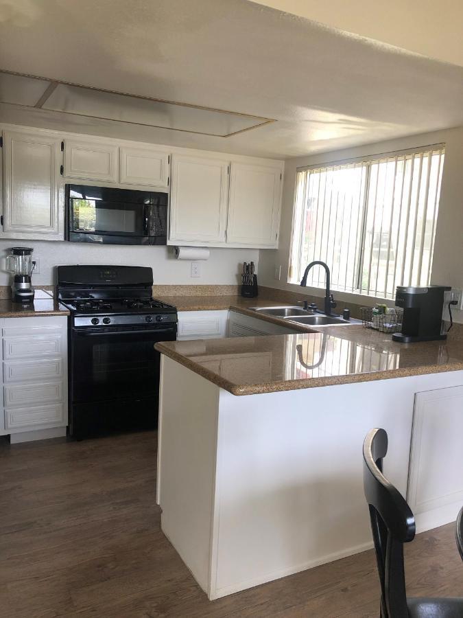 Whispering Meadows Apartments Bakersfield Buitenkant foto