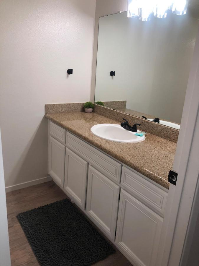 Whispering Meadows Apartments Bakersfield Buitenkant foto