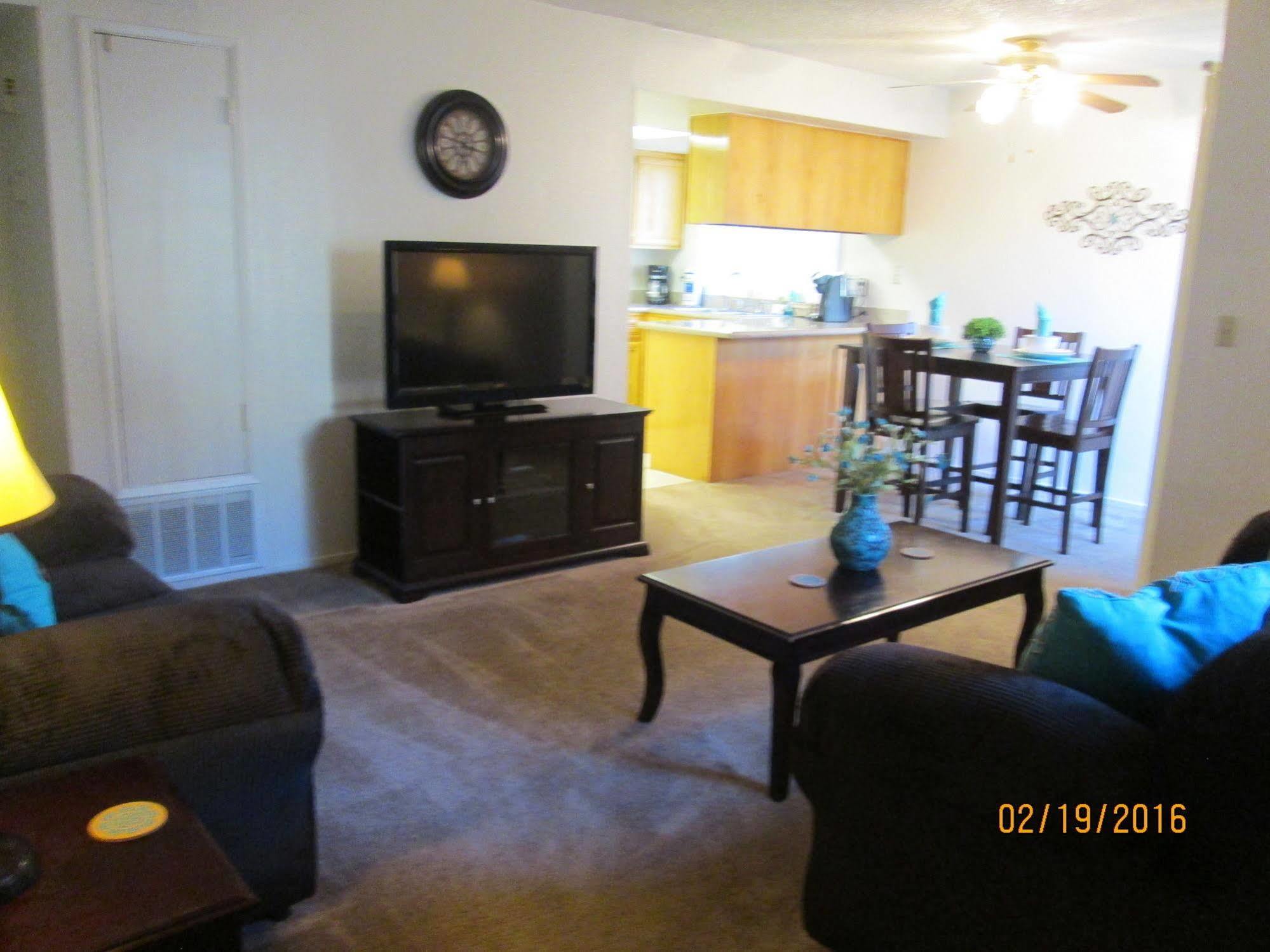 Whispering Meadows Apartments Bakersfield Buitenkant foto