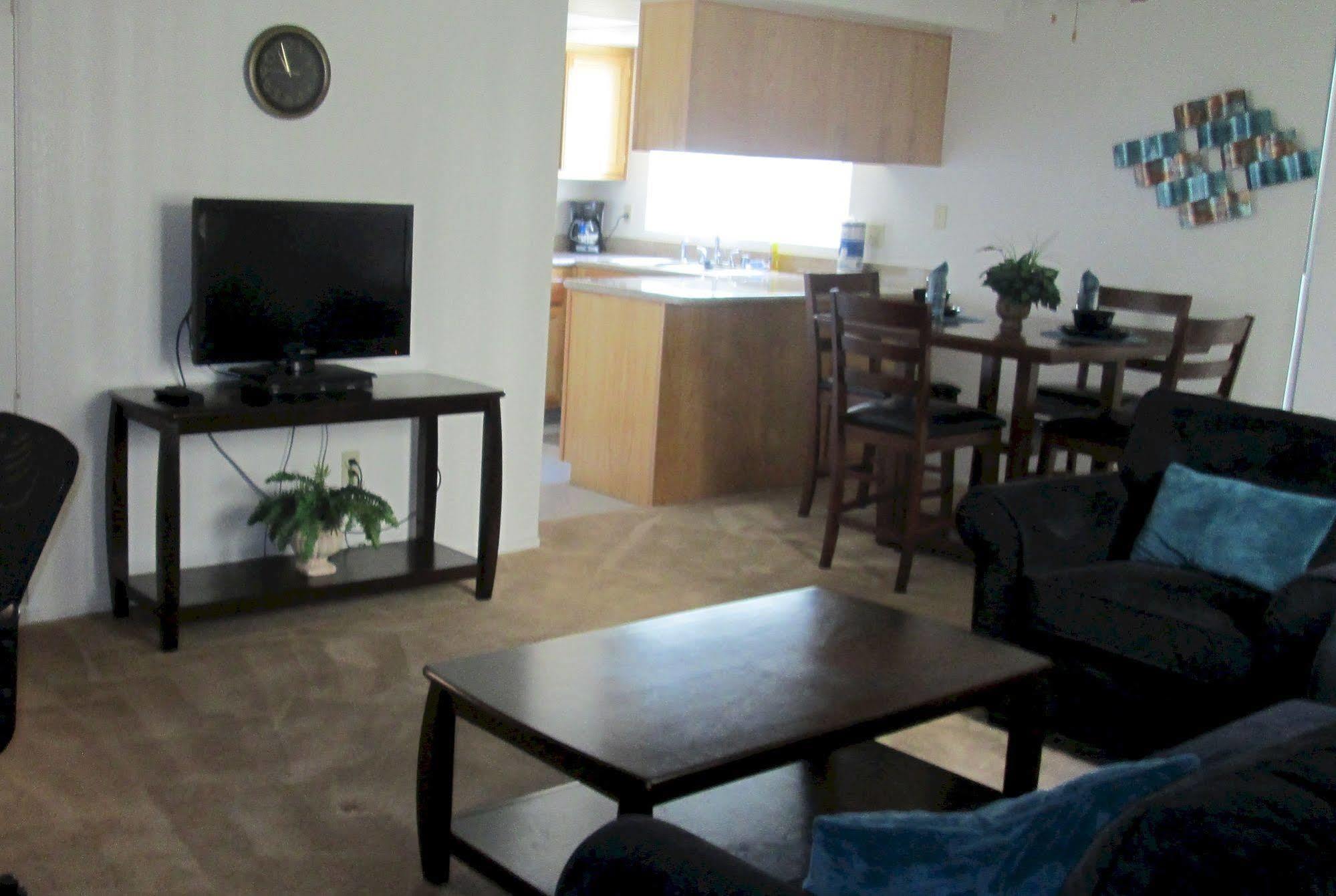 Whispering Meadows Apartments Bakersfield Buitenkant foto