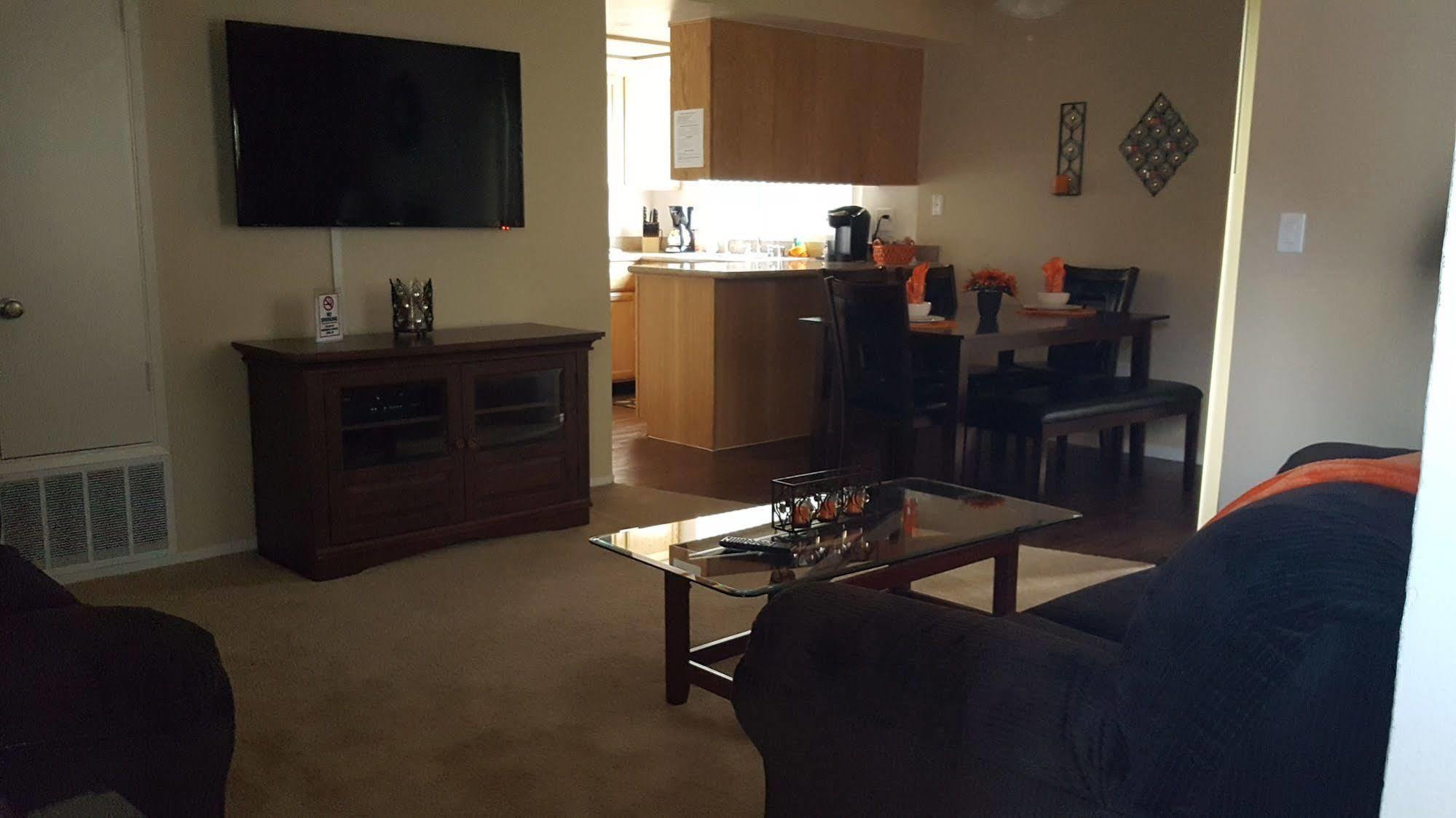 Whispering Meadows Apartments Bakersfield Buitenkant foto