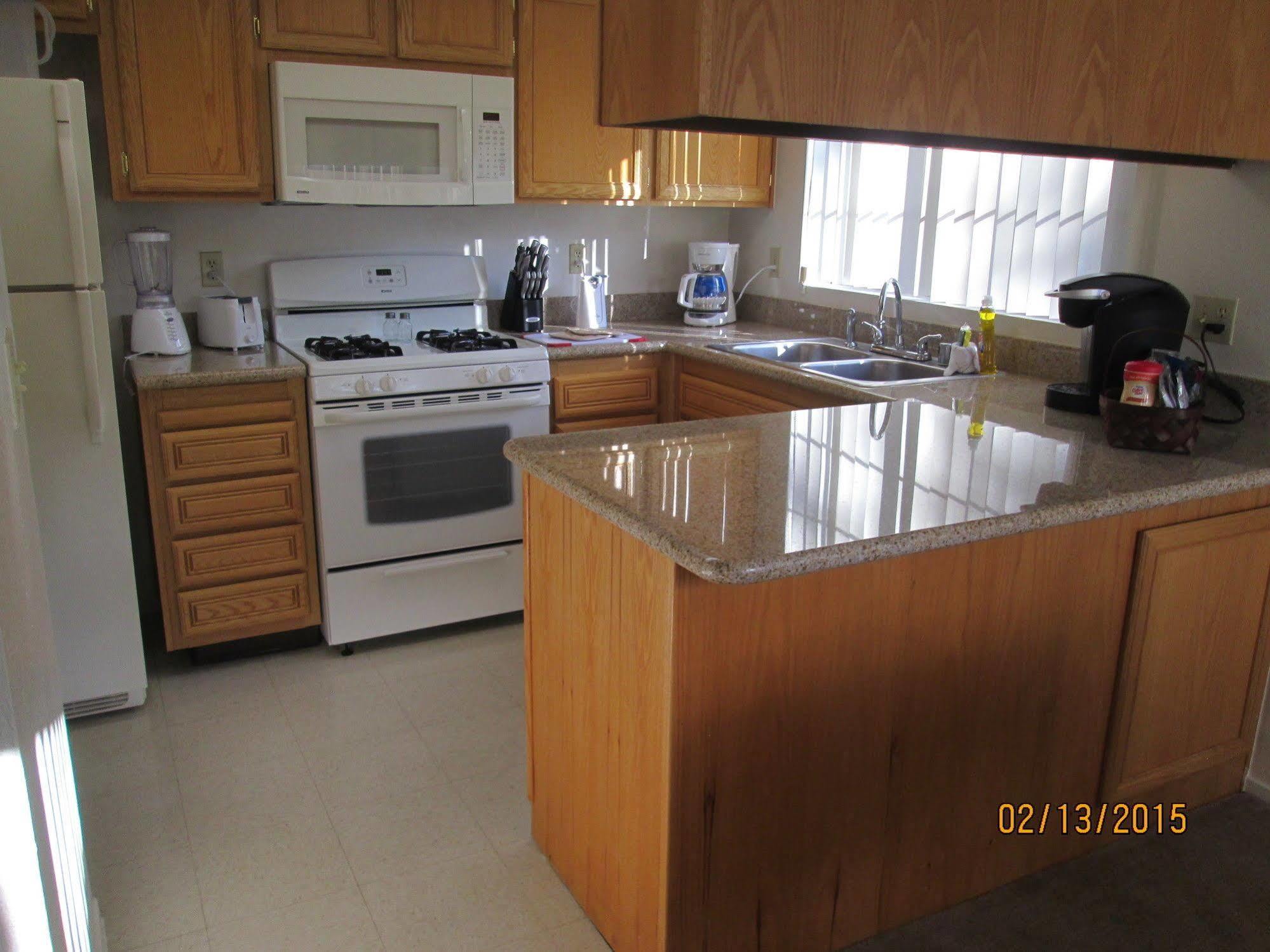 Whispering Meadows Apartments Bakersfield Buitenkant foto
